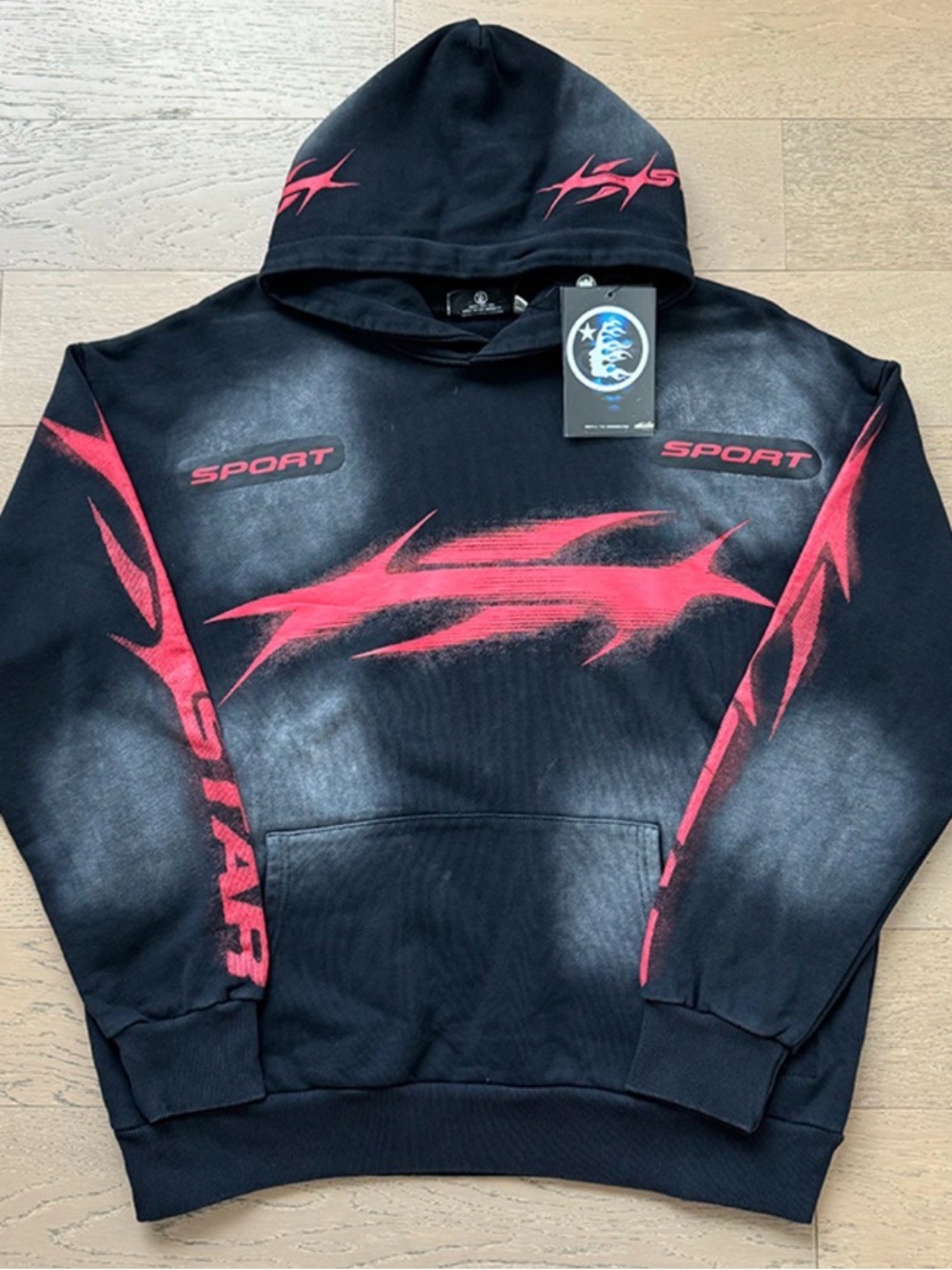 Black & Red Sport Graphic Hoodie - Men Jackets & Coats